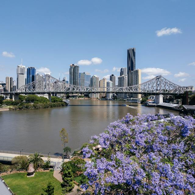 Mudarse a brisbane: puente Story Bridge y el skyline de Brisbane